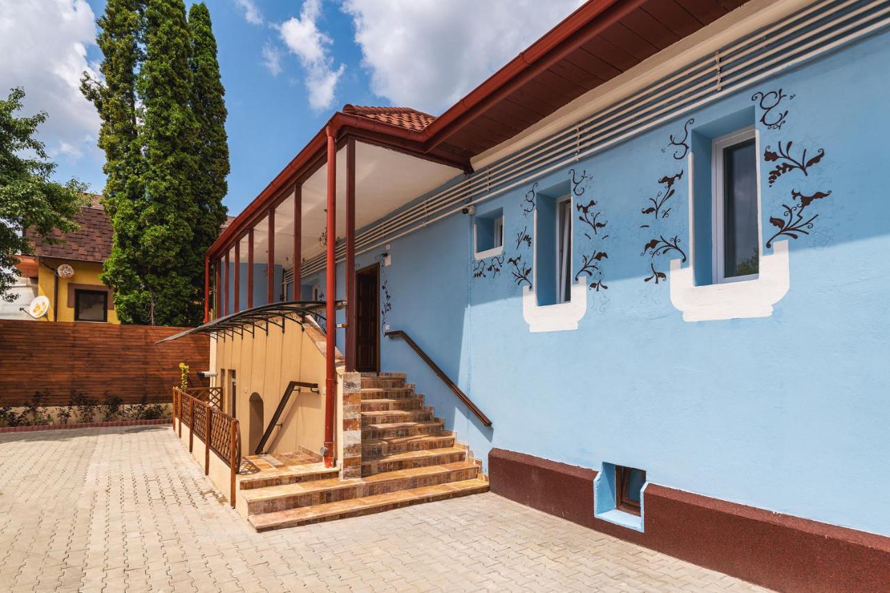 Nikolas Haus Брашов Екстериор снимка